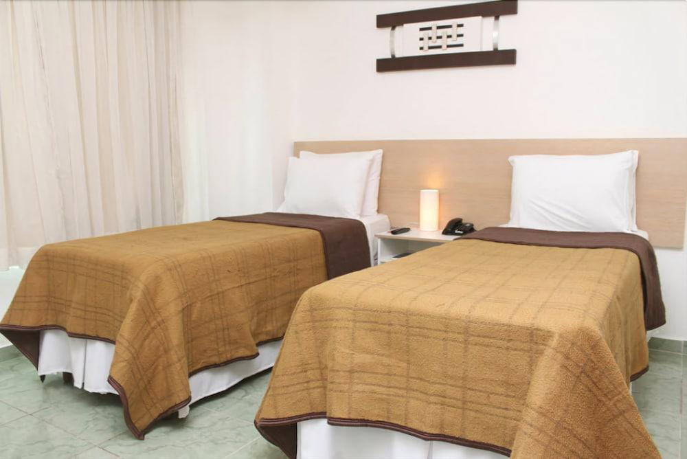Champs Dumont Apart Hotel มาคาเอ ภายนอก รูปภาพ
